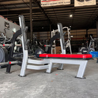 Nautilus Inspiration Olympic Flat Bench w/ Weight Storage - Buy & Sell Fitness