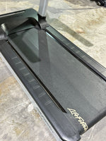 Life Fitness Integrity Treadmill w/ SE3HD Console
