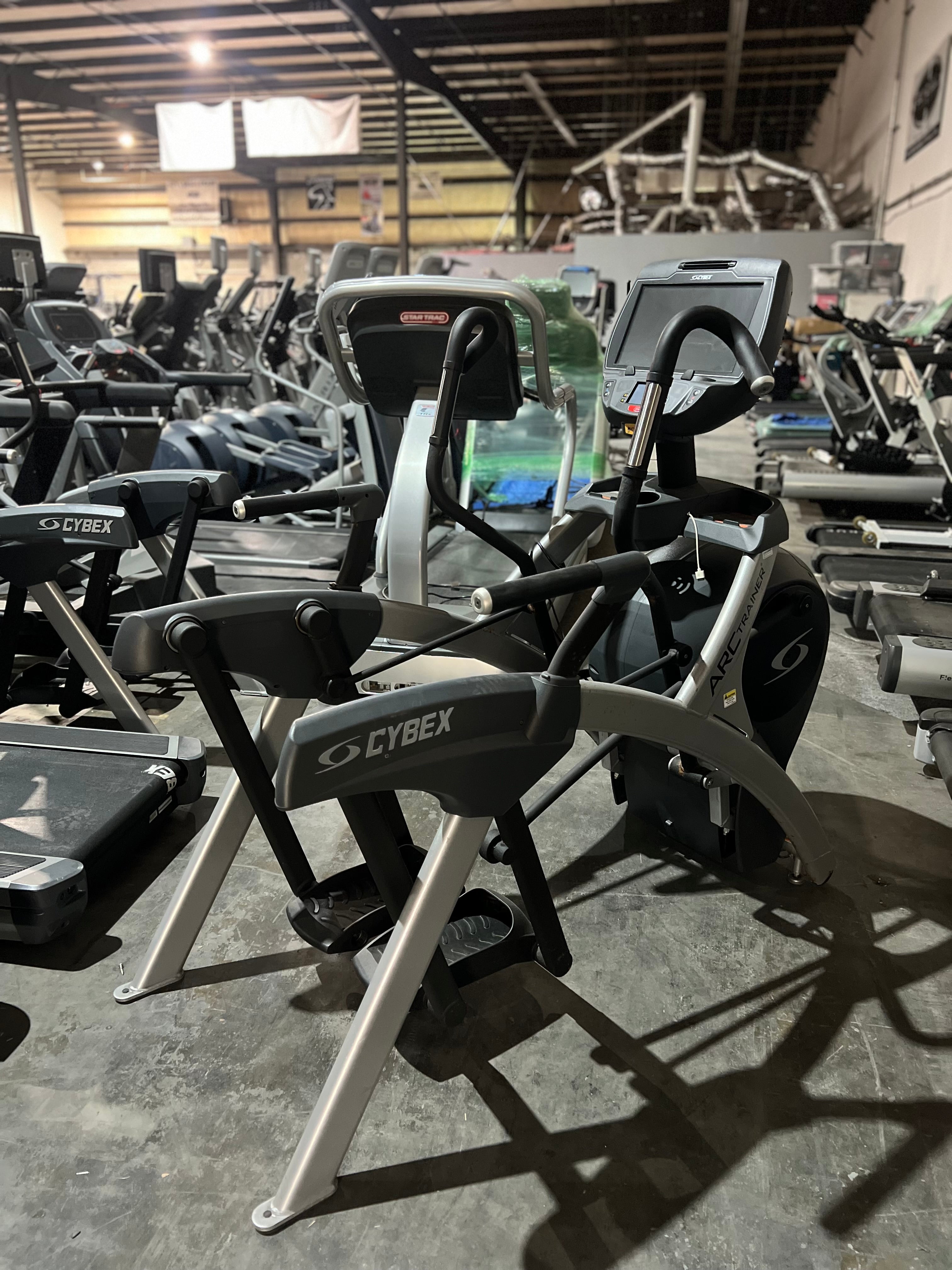 Cybex 772AT Total Body Arc Trainer w E3 Console Refurbished Buy Sell Fitness