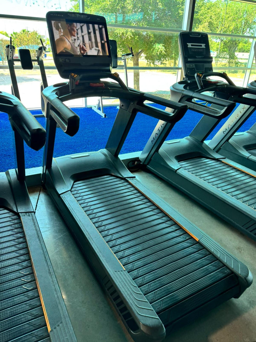 Matrix Performance Plus Treadmill WITH TOUCH XL CONSOLE - Buy & Sell Fitness